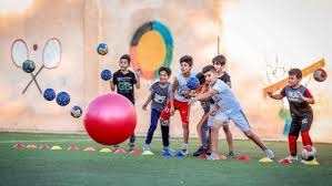 AG为何突然不会玩了？一诺磨合仓促，钟意长生很迷茫，新版本慢热